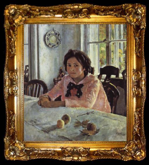 framed  Valentin Serov Girl awith Peaches, ta009-2